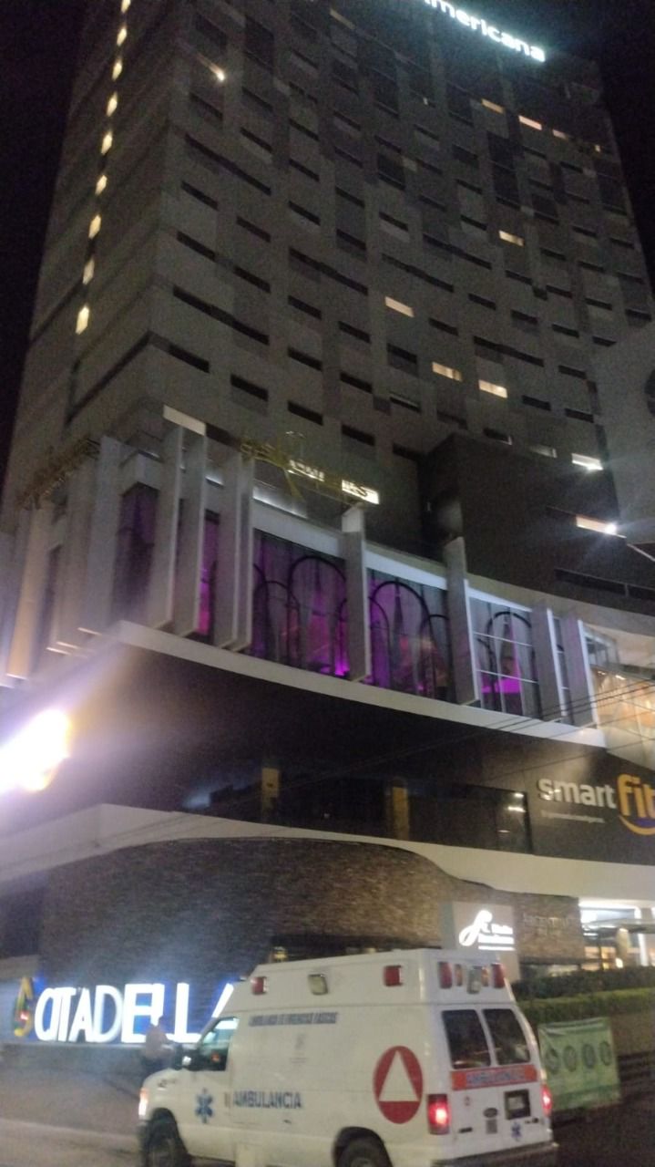 Protección civil inspecciona edificios de hoteles en San Luis después de sismo en la madrugada del jueves